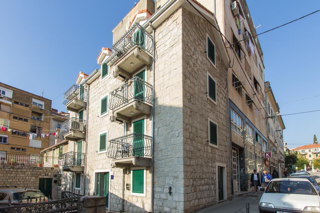 Split Center Apartments エクステリア 写真